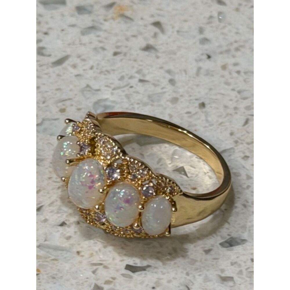 Beautiful Opal Ring - image 6